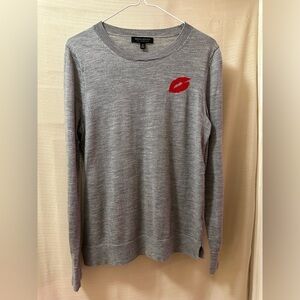 Banana Republic Women’s Merino Wool Sweater Gray Lip Graphic Medium